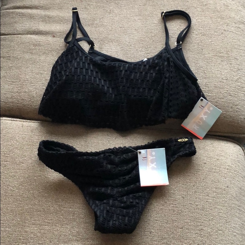 Black Roxy Bathing Suit Top BRAND NEW WITH TAGS
